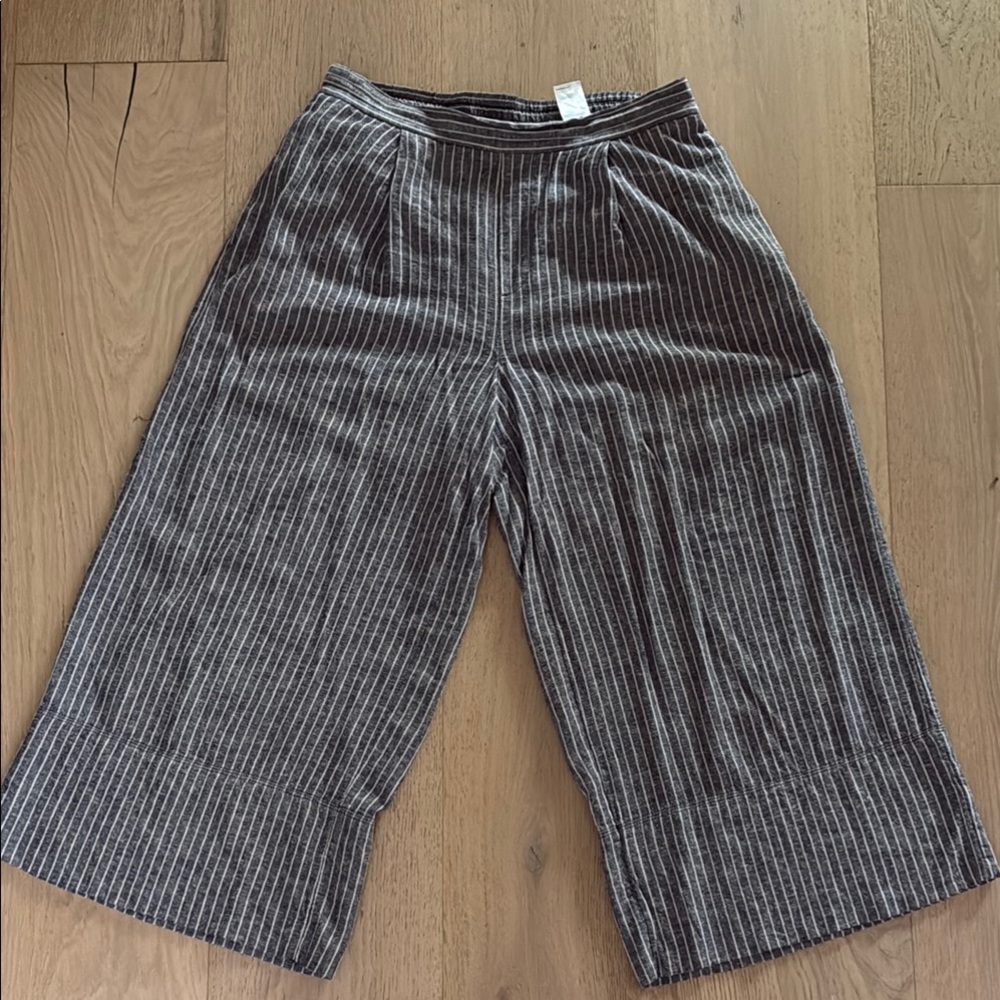 Banana Republic Gray Striped Wide Leg Pants